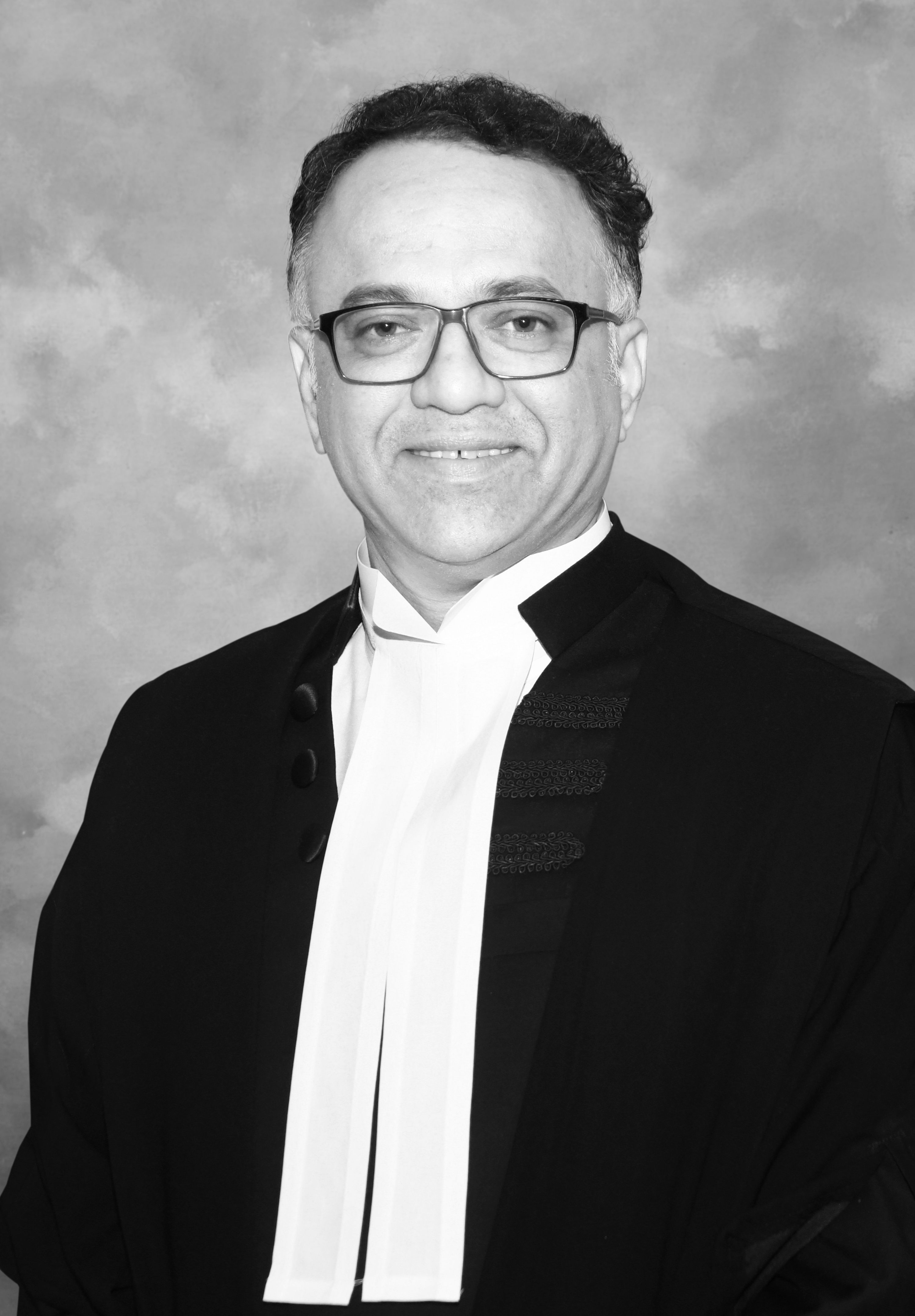 Hon’ble Justice AMIT SATYAVAN JAMSANDEKAR